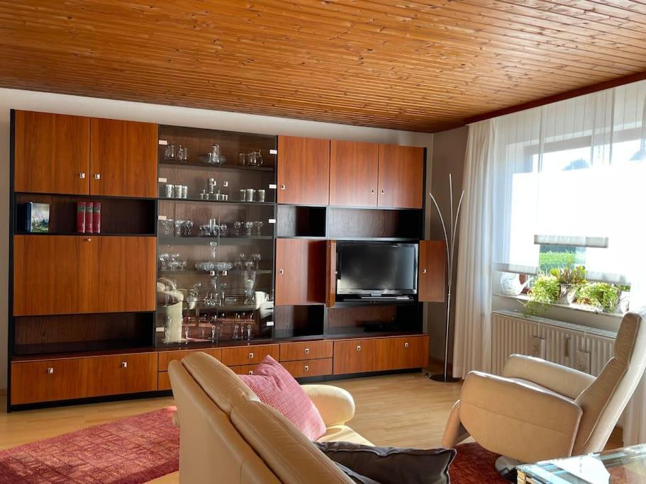 Ferienwohnung Leuchtbergblick Mit Terrasse Und Pkw Stellplatz エシュヴェーゲ エクステリア 写真